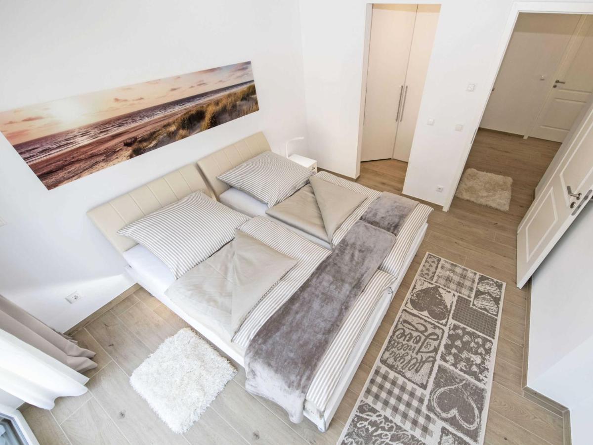 Villa Louisa In Sellin - Wg 39 Mit Balkon, Strandnah Екстер'єр фото